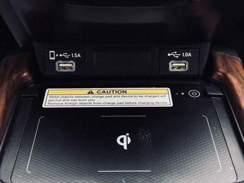 Used 2022 Honda CR-V Touring image 33