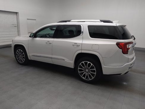 Used 2021 GMC Acadia Denali w/ Denali Technology Package FWD image 3