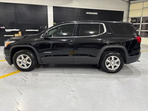 Used 2019 GMC Acadia SLE FWD image 3
