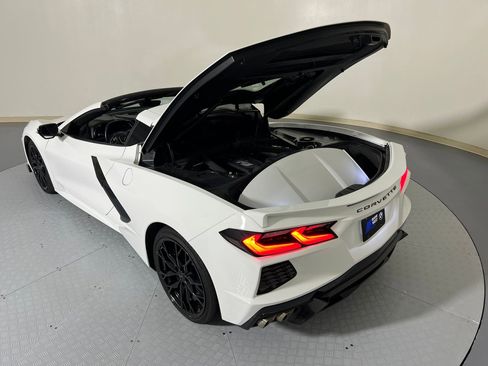 Used 2023 Chevrolet Corvette Stingray Preferred Cpe w/ 2LT image 32