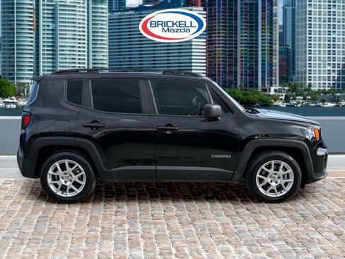 Used 2022 Jeep Renegade Sport w/ Sport Appearance Group image 10