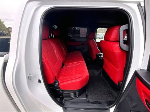Used 2025 Toyota Tundra TRD Pro AWD/4WD image 16