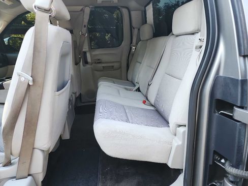 Used 2009 Chevrolet Silverado 1500 LT w/ Texas Edition image 25