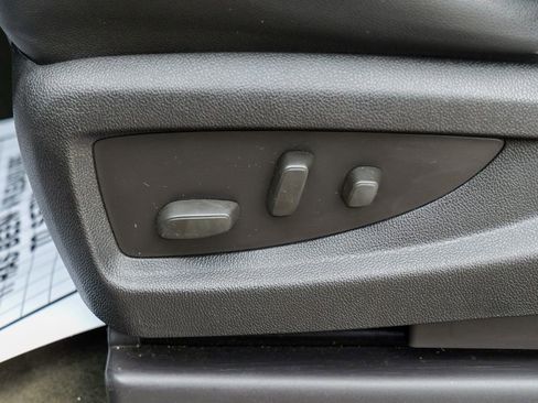 Used 2015 Chevrolet Tahoe LTZ image 26