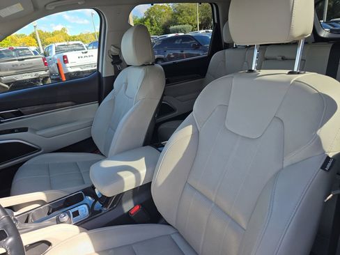 Used 2021 Kia Telluride EX image 27