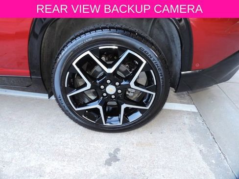 Certified 2025 Chevrolet Traverse High Country w/ LPO, Floor Liner Package FWD image 11