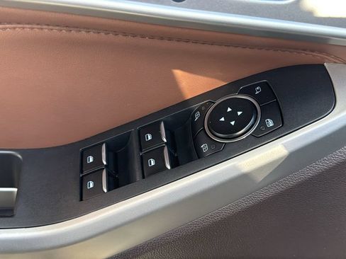 Certified 2023 Ford Explorer King Ranch RWD image 20