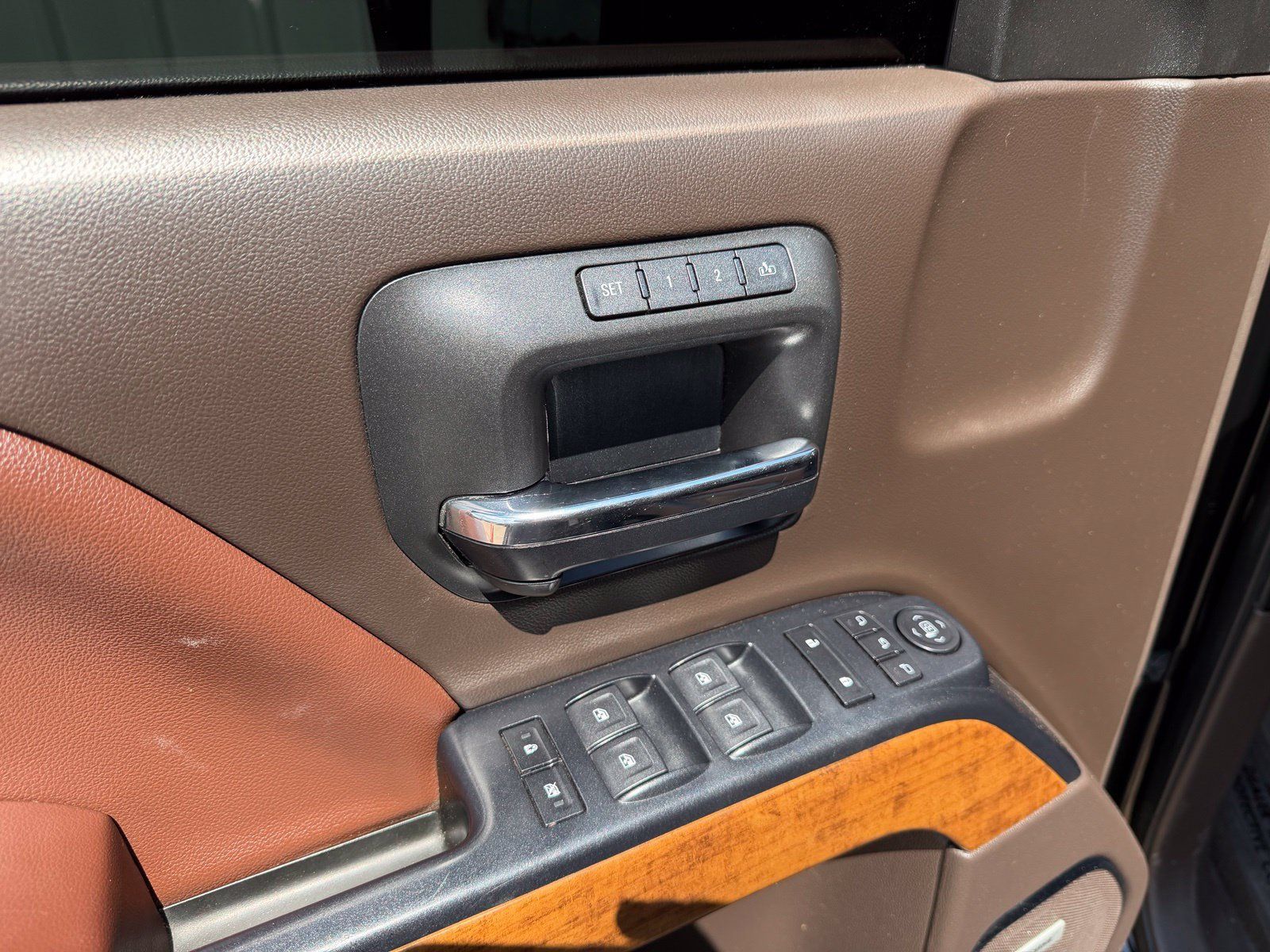 Used 2019 Chevrolet Silverado 3500 High Country w/ Duramax Plus Package AWD/4WD image 27