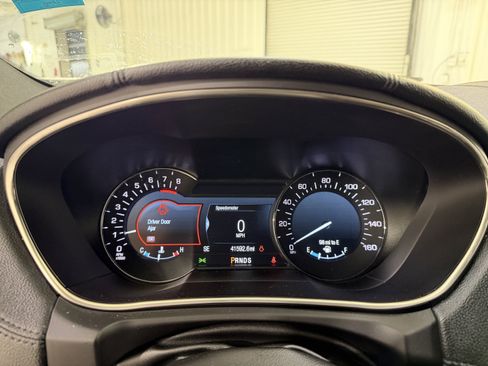 Used 2018 Lincoln MKX Select w/ Select Plus Package image 16