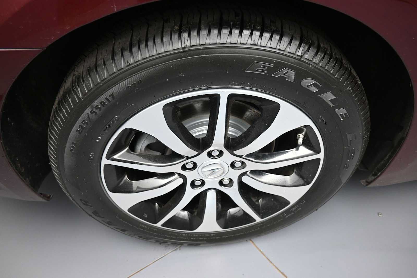 Used 2015 Acura TLX w/ Technology Package FWD image 12