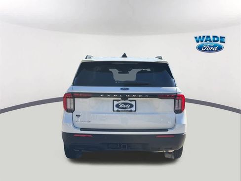 New 2026 Ford Explorer Active image 6