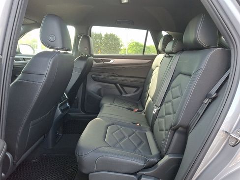 New 2026 Volkswagen Atlas Cross Sport SE AWD/4WD image 6