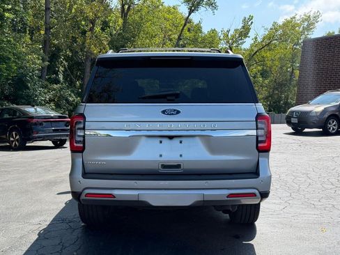 Used 2024 Ford Expedition Limited AWD/4WD image 5