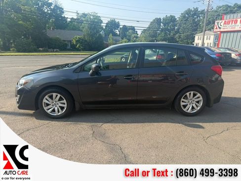 Used 2015 Subaru Impreza 2.0i Premium AWD/4WD image 4