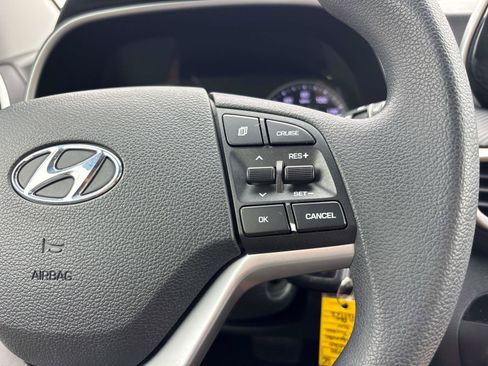 Used 2020 Hyundai Tucson SE w/ Cargo Package AWD/4WD image 18
