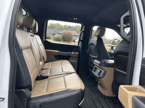 Used 2023 Ford F250 Lariat w/ Chrome Package image 54