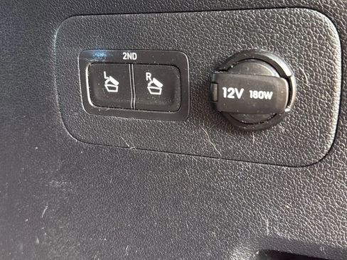 Used 2019 Hyundai Santa Fe FWD image 13