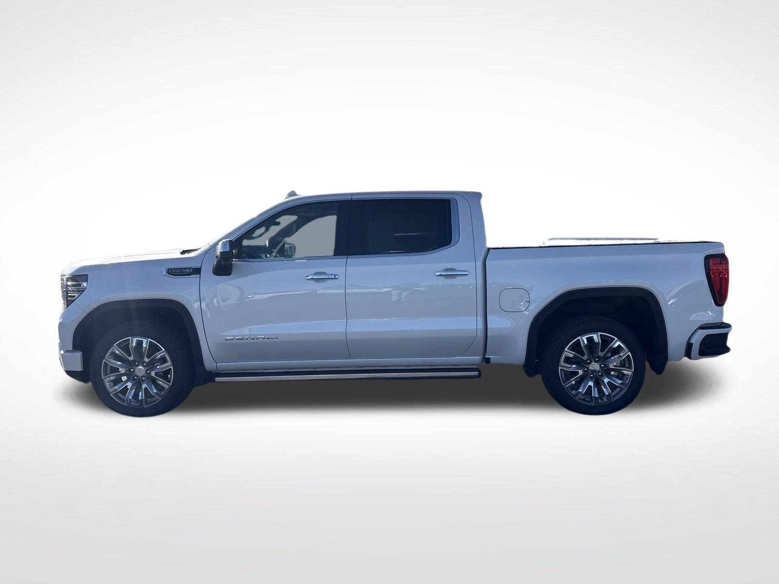 Used 2025 GMC Sierra 1500 Denali w/ Denali Reserve Package AWD/4WD image 2