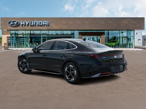 New 2026 Hyundai Sonata SEL image 4