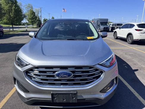 Used 2022 Ford Edge SEL w/ Convenience Package AWD/4WD image 2
