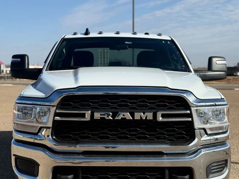Used 2024 RAM 3500 Tradesman w/ Chrome Appearance Group image 2