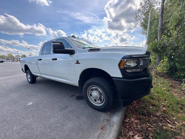 Used 2024 RAM 2500 Tradesman w/ Cold Weather Group AWD/4WD image 5