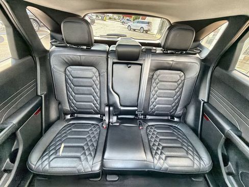 Used 2023 Ford Escape Platinum w/ Premium Technology Package AWD/4WD image 26