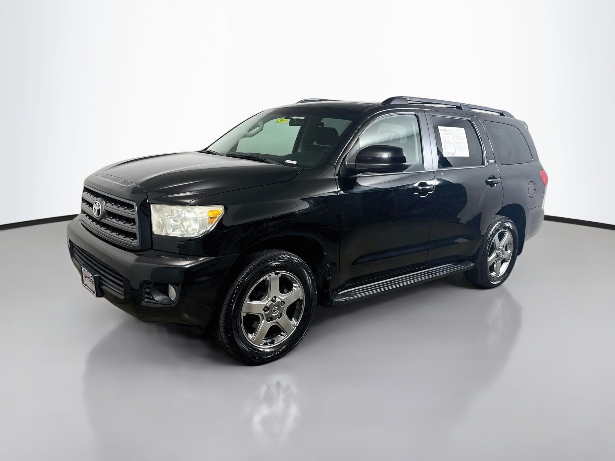 Used 2013 Toyota Sequoia SR5 w/ Sport Appearance Pkg AWD/4WD image 3