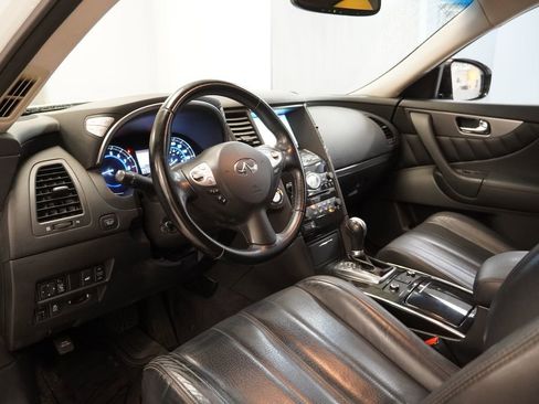 Used 2015 INFINITI QX70 AWD w/ Premium Package image 7