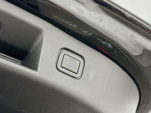 Used 2024 Chevrolet Blazer EV LT image 32