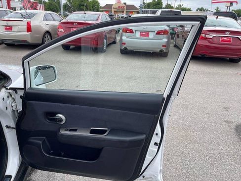 Used 2008 Nissan Versa 1.8 S w/ PWR Pkg image 6