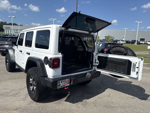 Used 2020 Jeep Wrangler Unlimited Rubicon AWD/4WD image 27