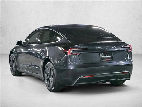 Used 2025 Tesla Model 3 Long Range image 8