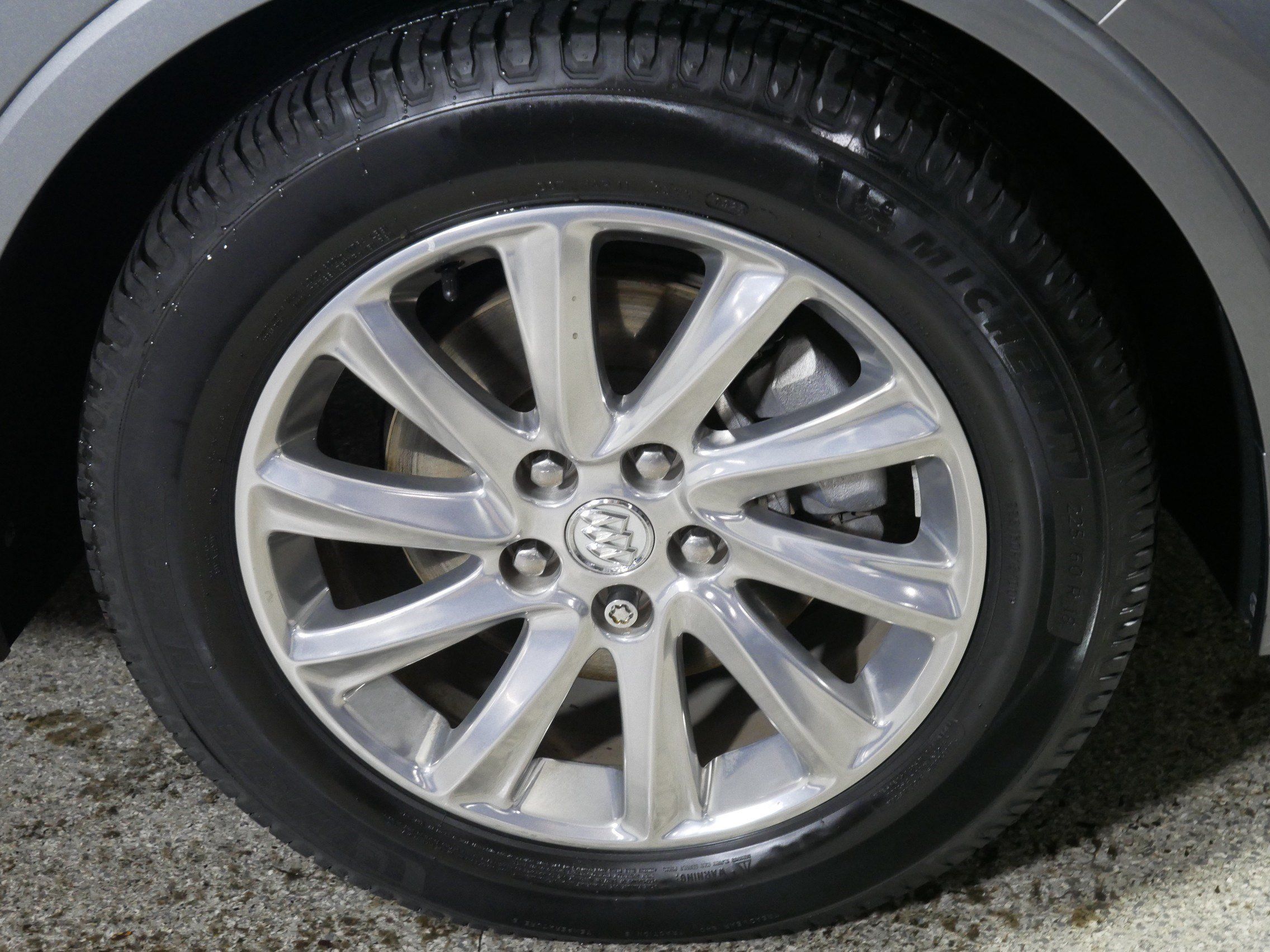 Used 2020 Buick Envision Essence FWD image 15