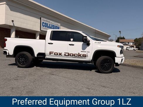 Certified 2024 Chevrolet Silverado 2500 LTZ w/ LTZ Plus Package image 2