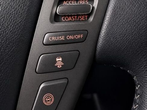 Used 2018 Nissan Armada SL w/ Premium Package AWD/4WD image 36