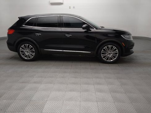 Used 2016 Lincoln MKX Reserve w/ Luxury Package AWD/4WD image 11