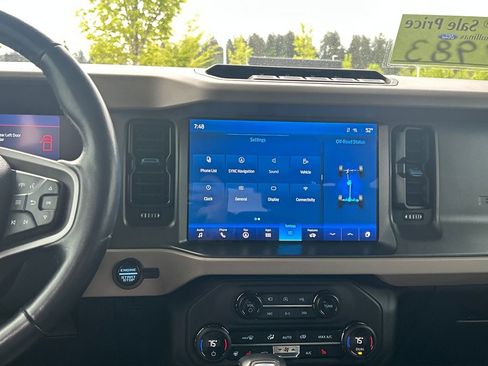 Used 2024 Ford Bronco Wildtrak AWD/4WD image 23