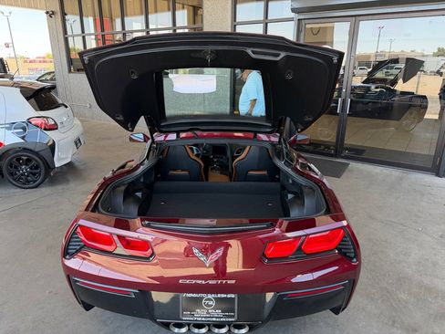 Used 2016 Chevrolet Corvette Stingray Coupe w/ 2LT Preferred Equipment Group RWD image 18