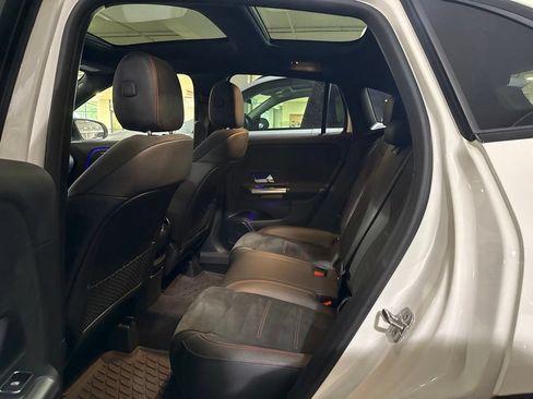 Certified 2023 Mercedes-Benz GLA 250 4MATIC image 4