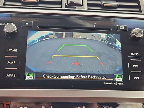Used 2017 Subaru Outback 2.5i Touring w/ Popular Package #5A AWD/4WD image 19