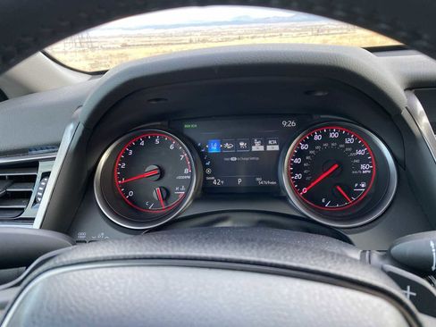 Used 2023 Toyota Camry XSE image 14