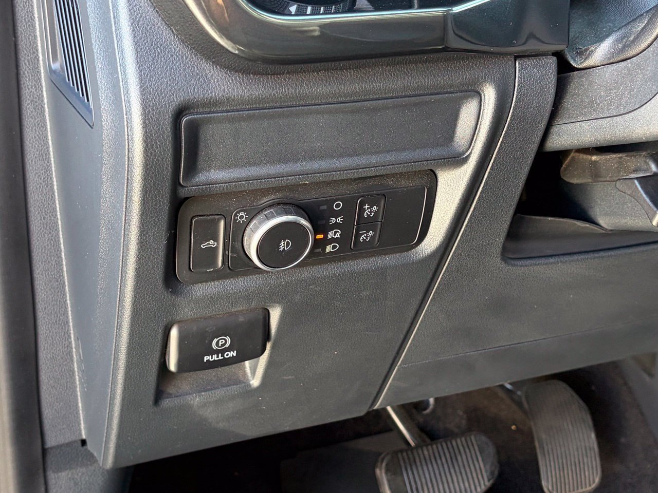 Used 2021 Ford F150 XL w/ STX Appearance Package AWD/4WD image 6