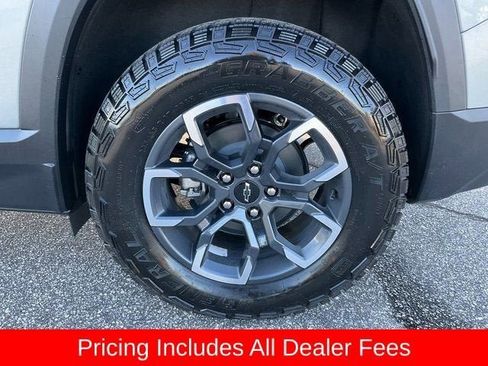New 2026 Chevrolet Equinox ACTIV w/ Convenience Package III AWD/4WD image 26