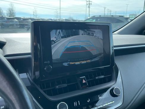 Used 2023 Toyota Corolla SE image 16