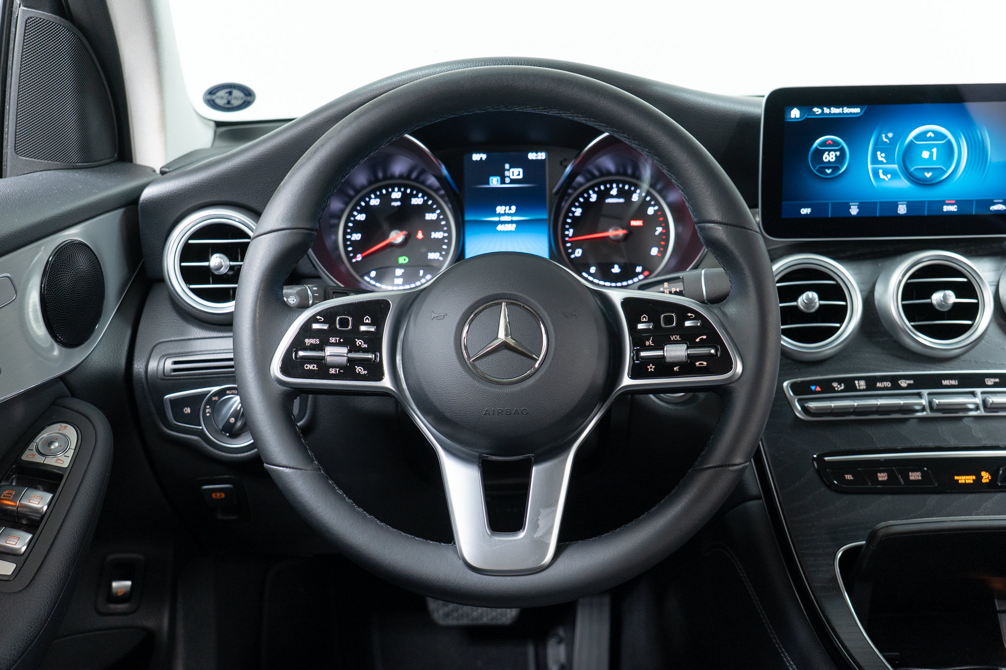Used 2020 Mercedes-Benz GLC 300 image 17