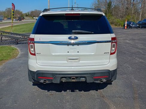 Used 2012 Ford Explorer XLT AWD/4WD image 4