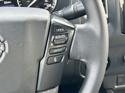 Used 2023 Nissan Frontier SV w/ Technology Package image 34
