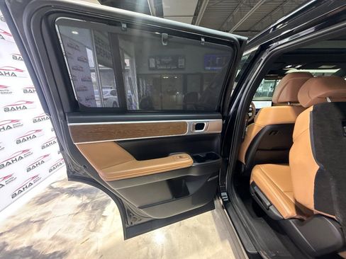 Used 2024 Hyundai Santa Fe Limited image 54