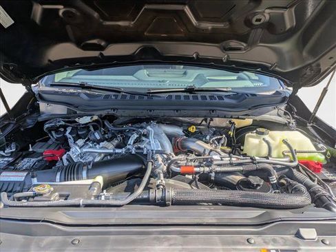 New 2025 Ford F250 Lariat w/ Lariat Ultimate Package image 16